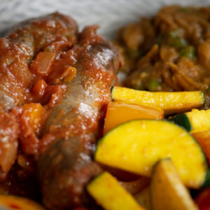 Broewors Sishebo, Chakalaka and Seasonal Vegetables